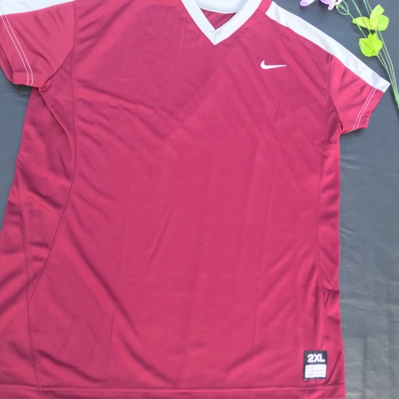 Nike dri fit woman’s t shirt size XXL - Picture 2 of 10
